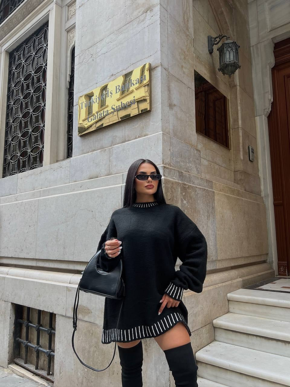 Pull Noir