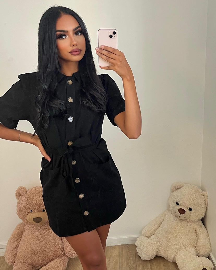 Robe boutonné noir
