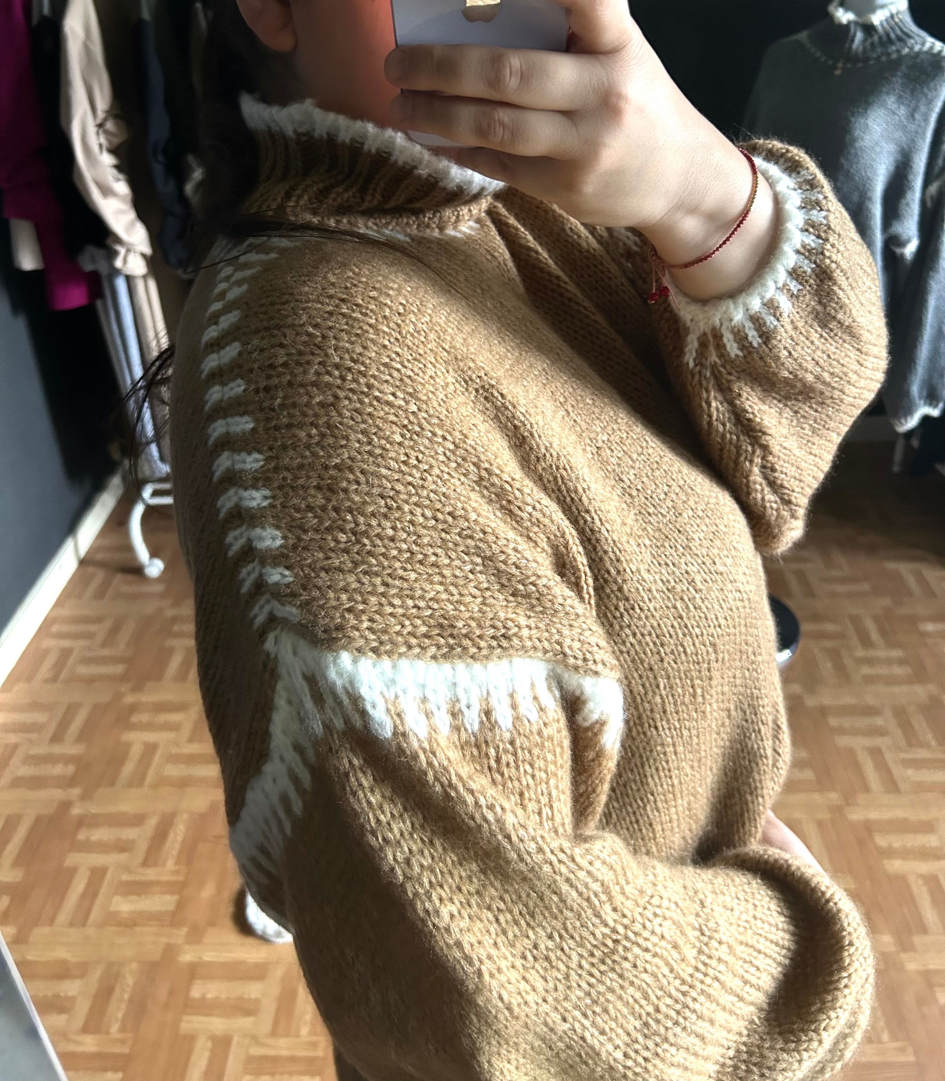 Pull col roulé camel