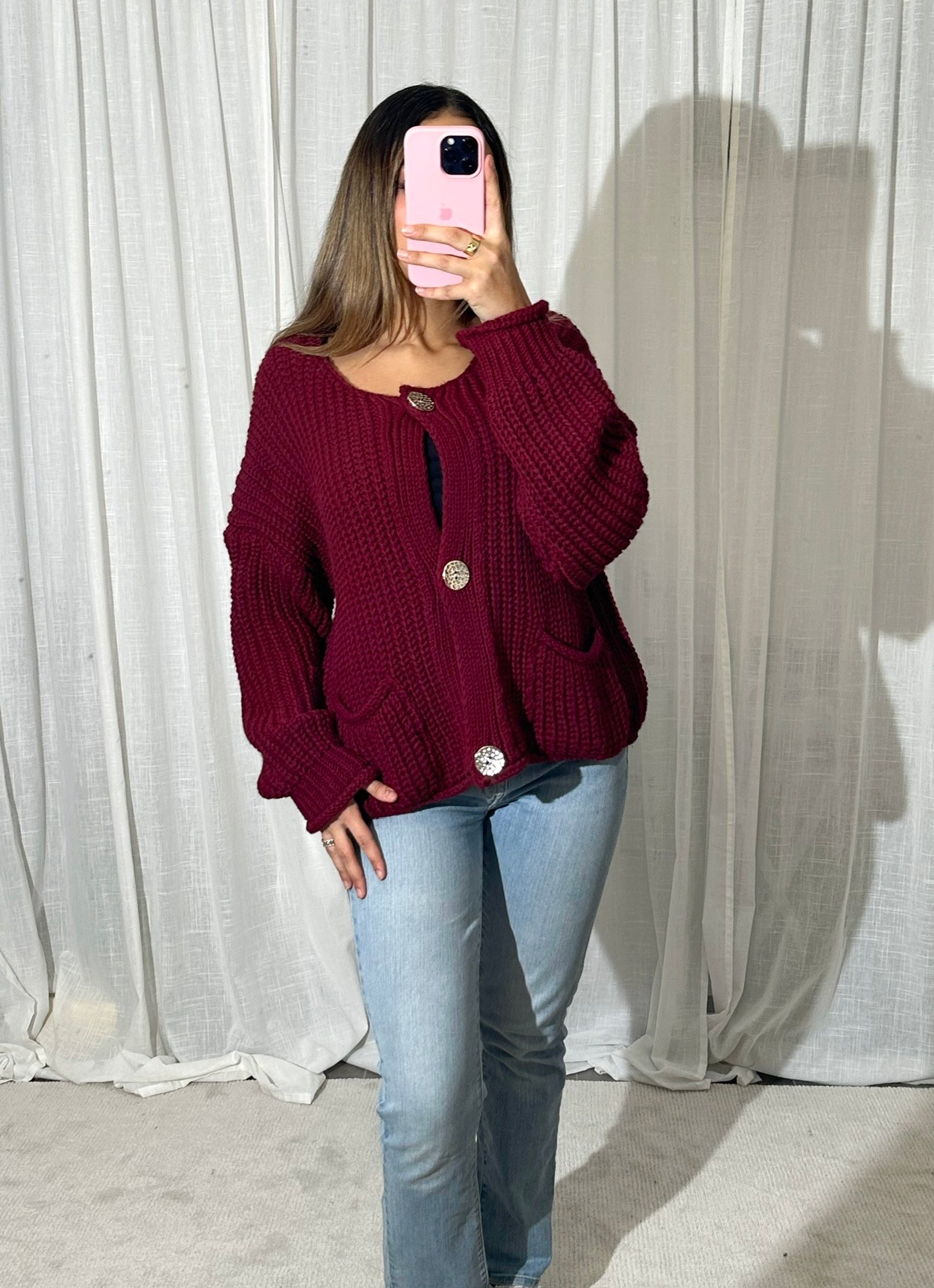Maille gilet boutons dorés bordeaux