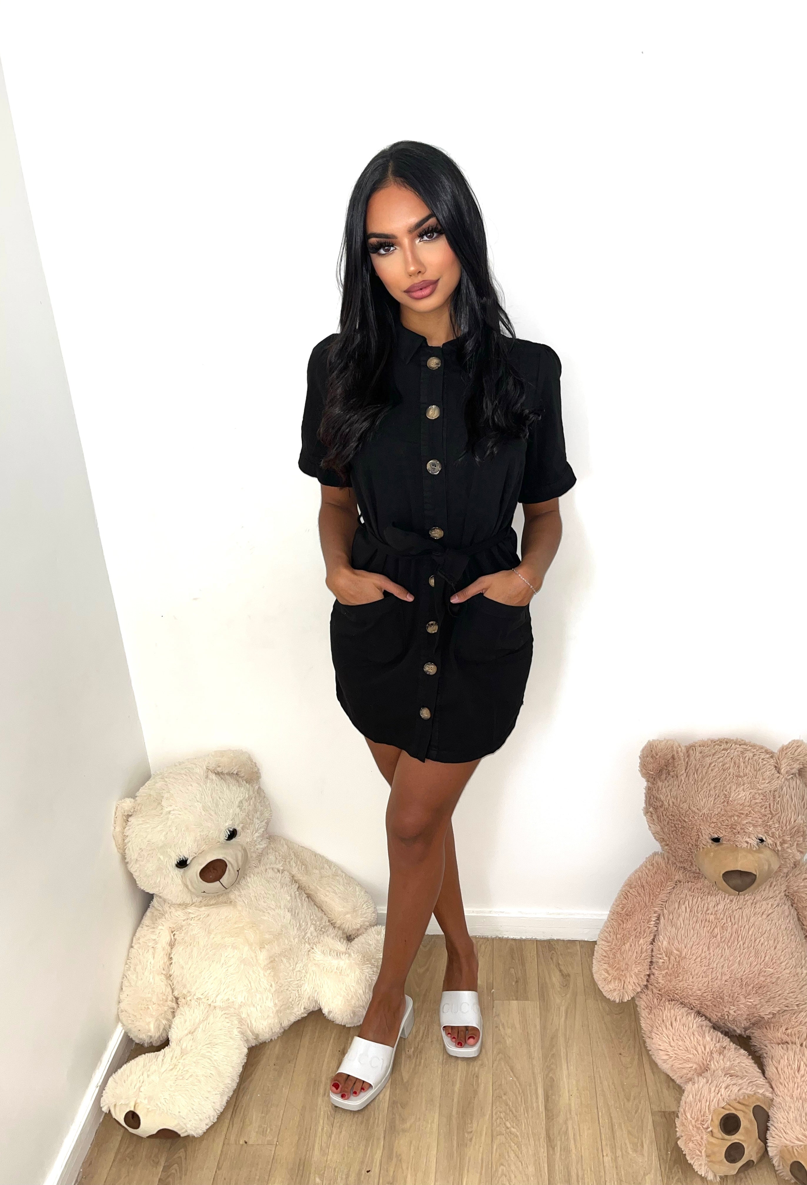 Robe boutonné noir