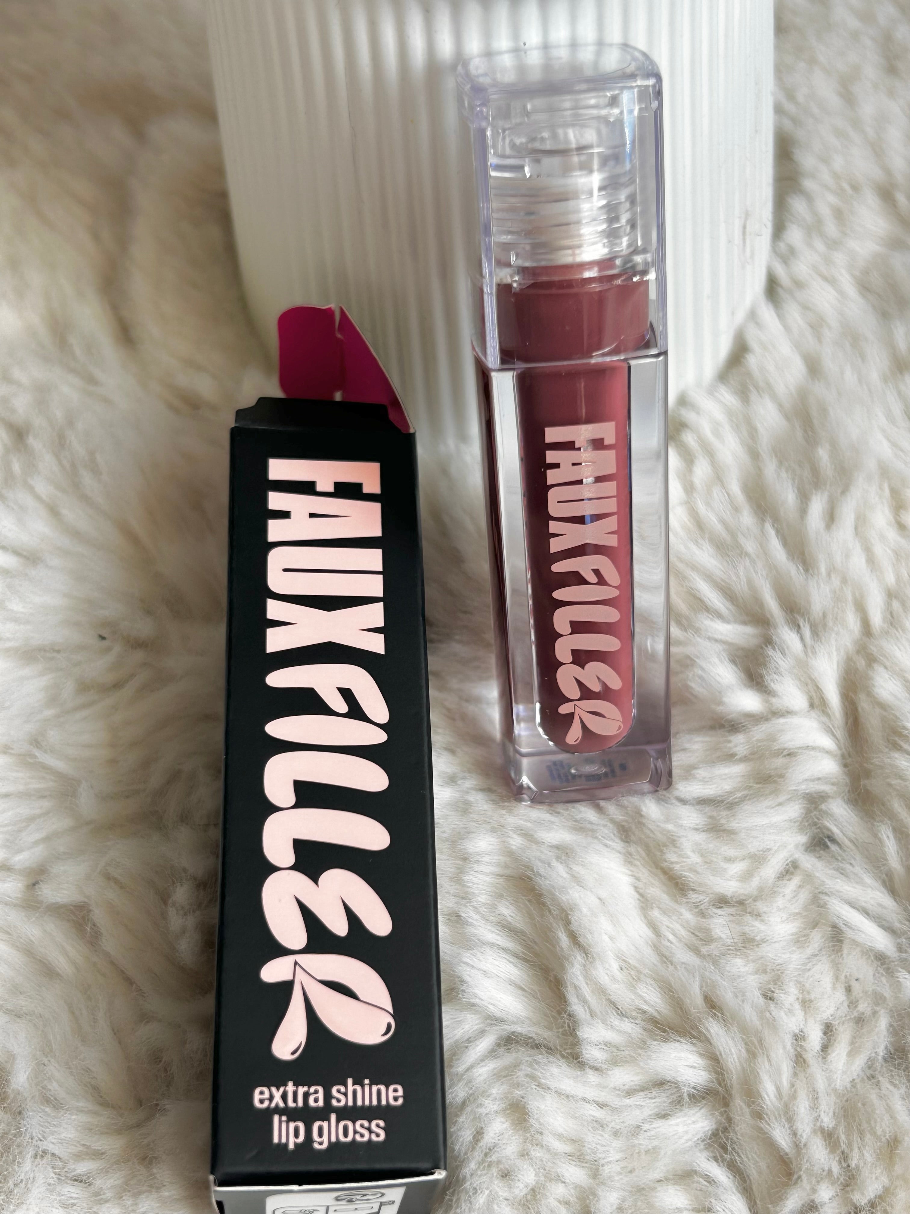 Gloss bombshell