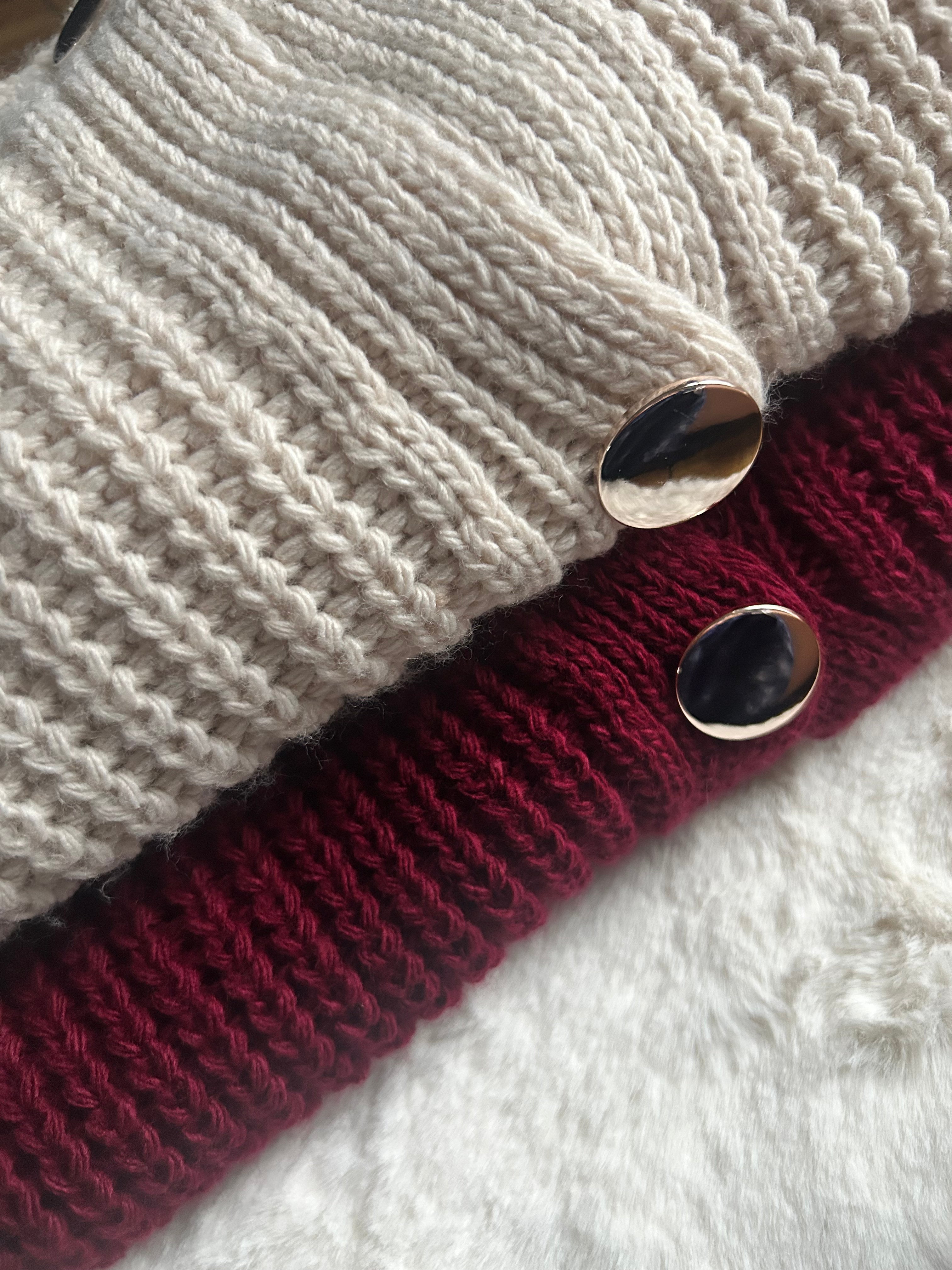 Maille gilet boutons dorés bordeaux