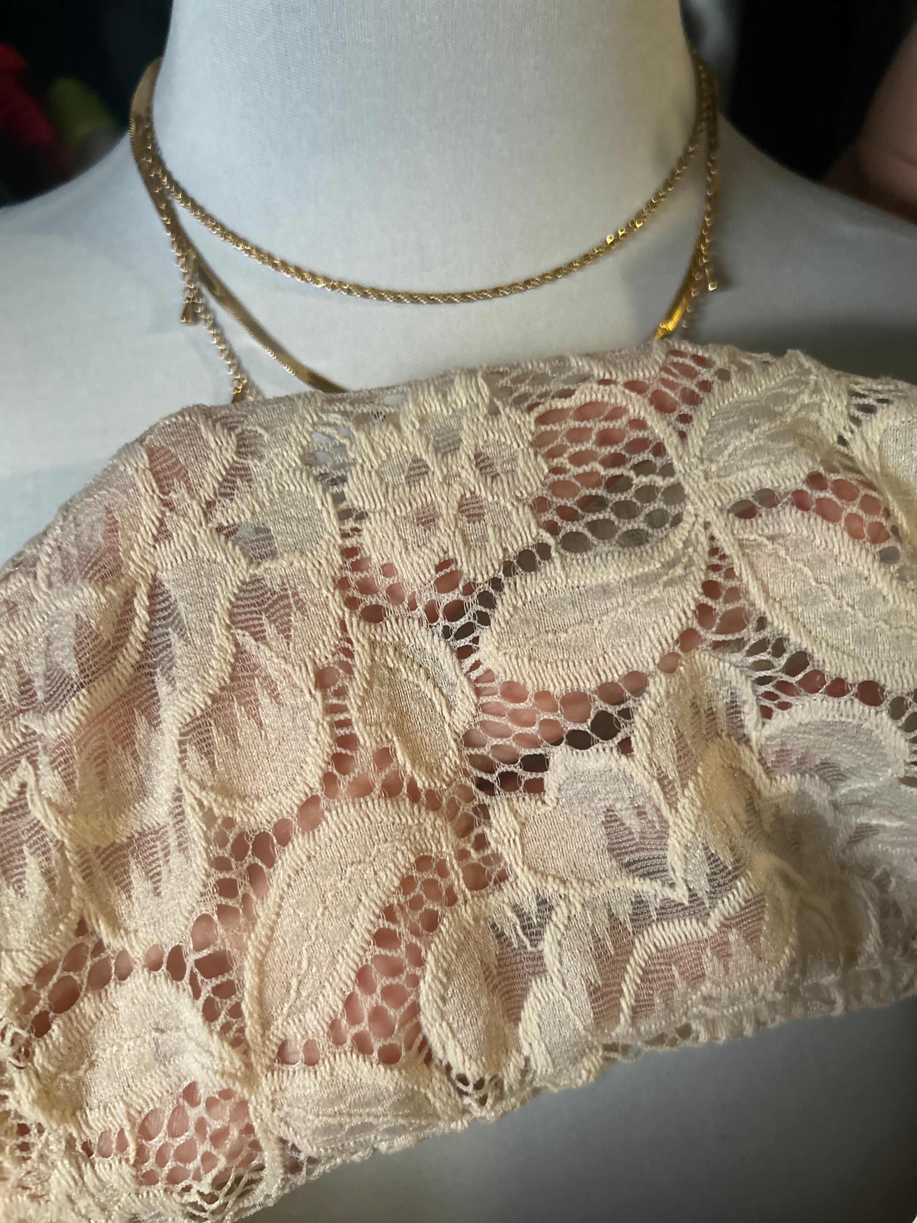 T shirt manche dentelle beige