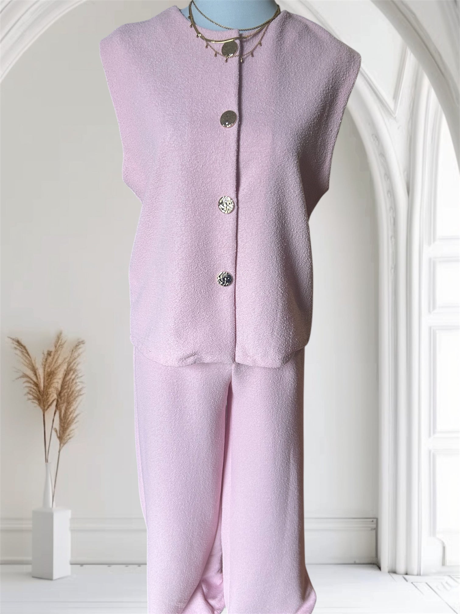 Ensemble gilet/pantalon bouton doré rose